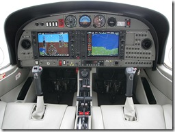 Diamond DA-42 Cockpit